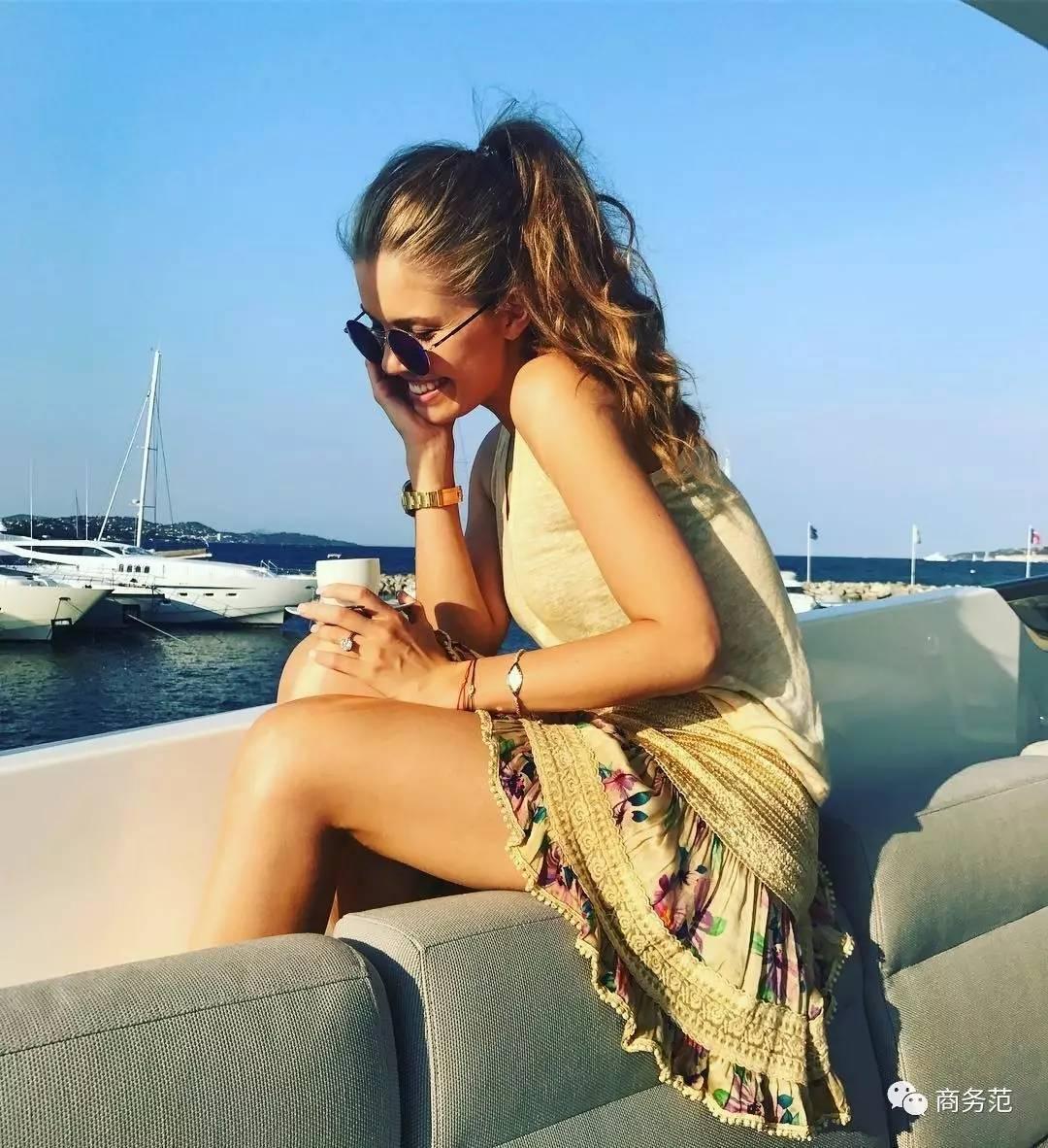 65万颗水晶打造的婚礼,施华洛世奇继承人款婚纱