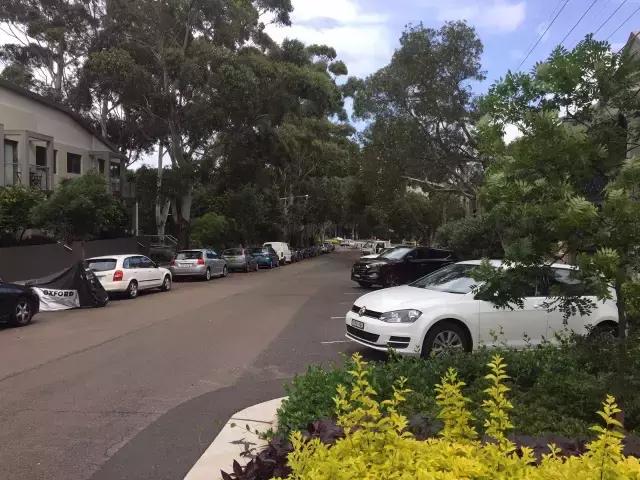 澳大利亚右舵车,澳大利亚行驶靠左还是靠右