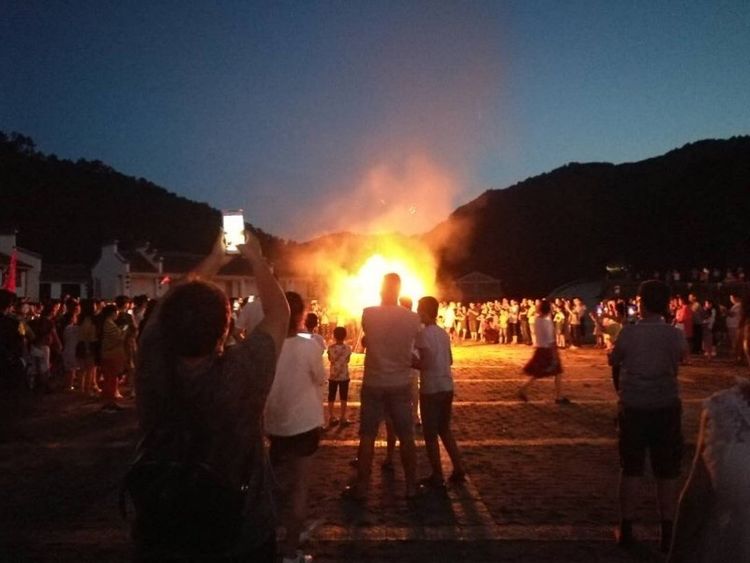 七月的赞歌,七月是首悠扬的赞歌