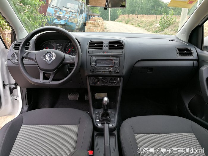 大众polo1.4t自动落地价,polo自动风尚版1.4