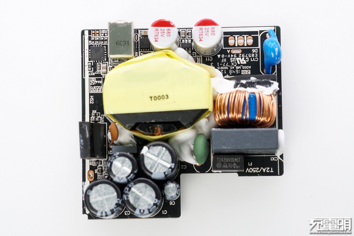 小米usb充电器60瓦拆解,小米车载充电器cc02czm拆解