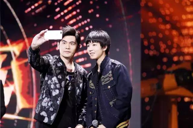 国产手机的“照骗”经济学：90后是活在照片里的一代