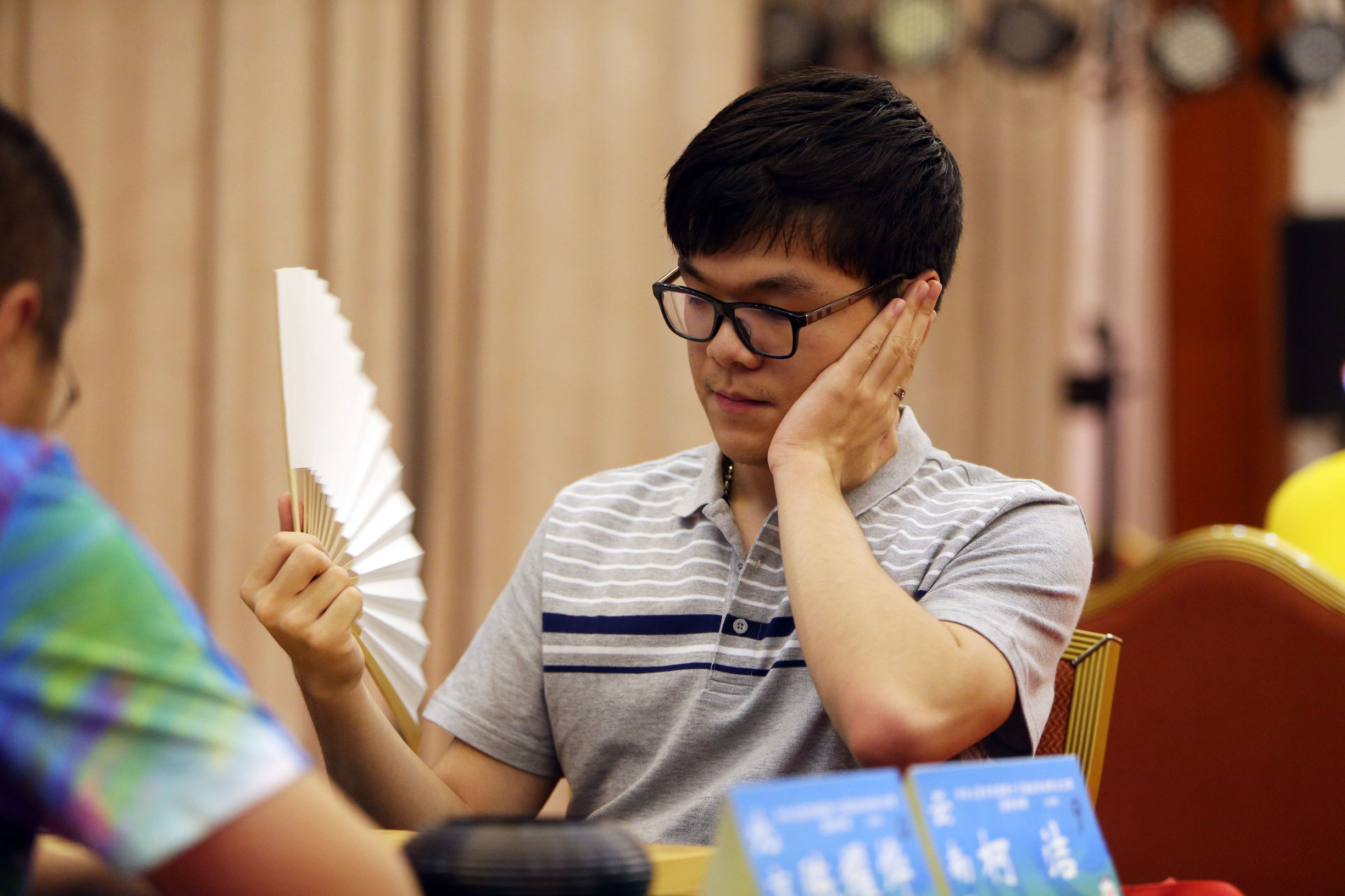 柯洁5连胜韩国第13次夺冠,柯洁八连胜晋级决赛