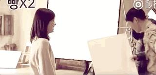 宋仲基宋慧乔白天揽腰秀甜蜜,宋仲基宋慧乔甜蜜太阳后裔