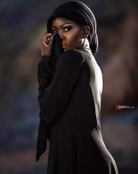 最黑的黑珍珠美女,黑珍珠最美的女人