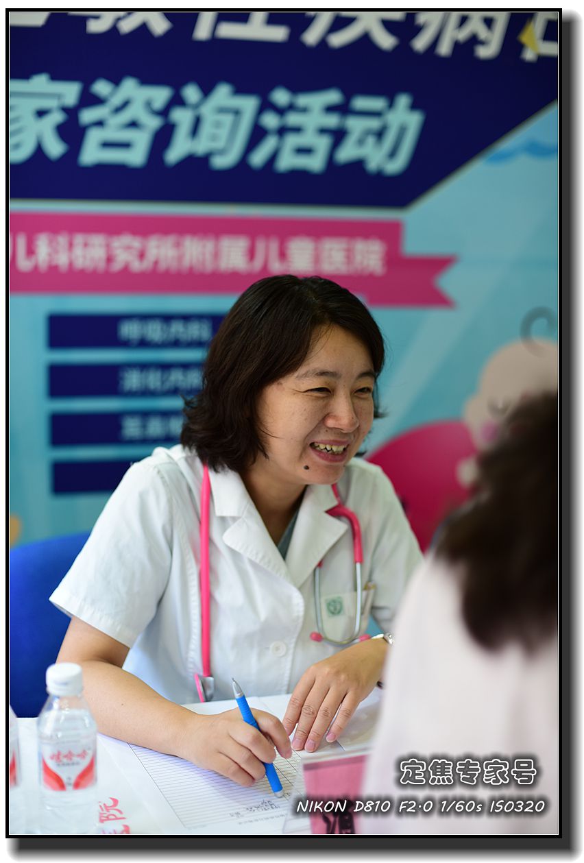 流鼻涕打喷嚏还发烧是什么原因,流鼻涕打喷嚏鼻涕带血丝发烧