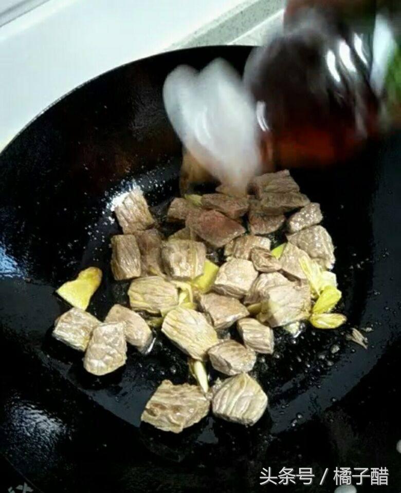 西红柿土豆炖牛肉的家常做法,土豆炖牛肉放西红柿好吃吗