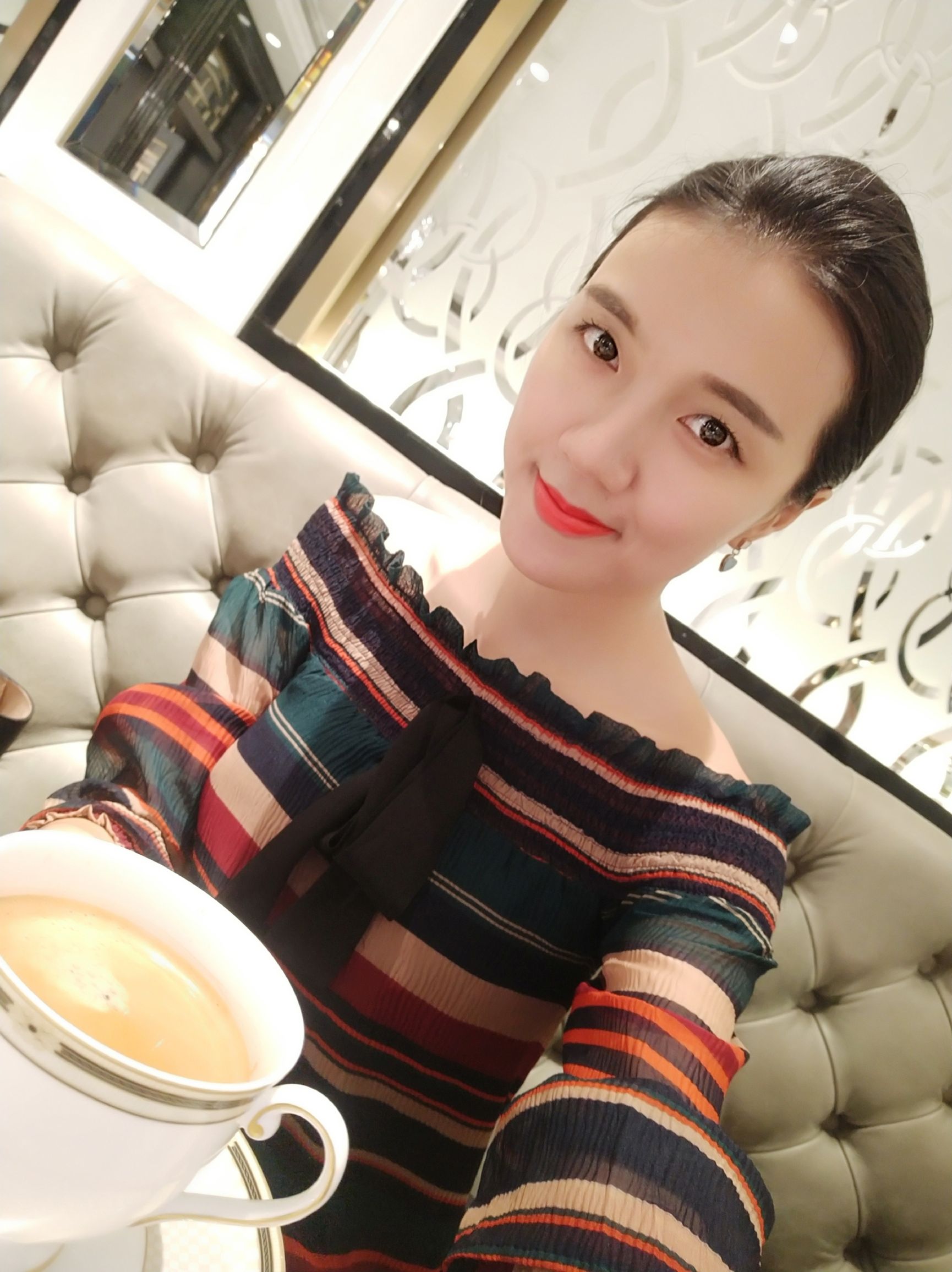 旅游风景手机怎么拍出高级感,旅游产品如何打造爆品