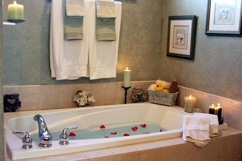 浴缸怎么选购最好用,浴缸有哪些实用的选购技巧