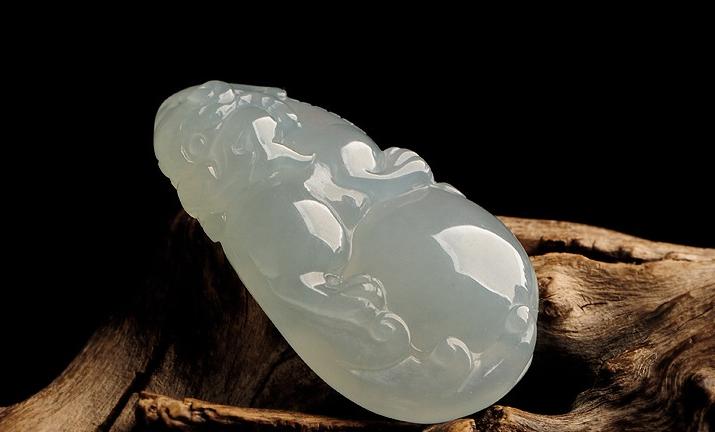 如何用头发鉴别玉的真假,用手机手电筒怎么鉴别玉的真假