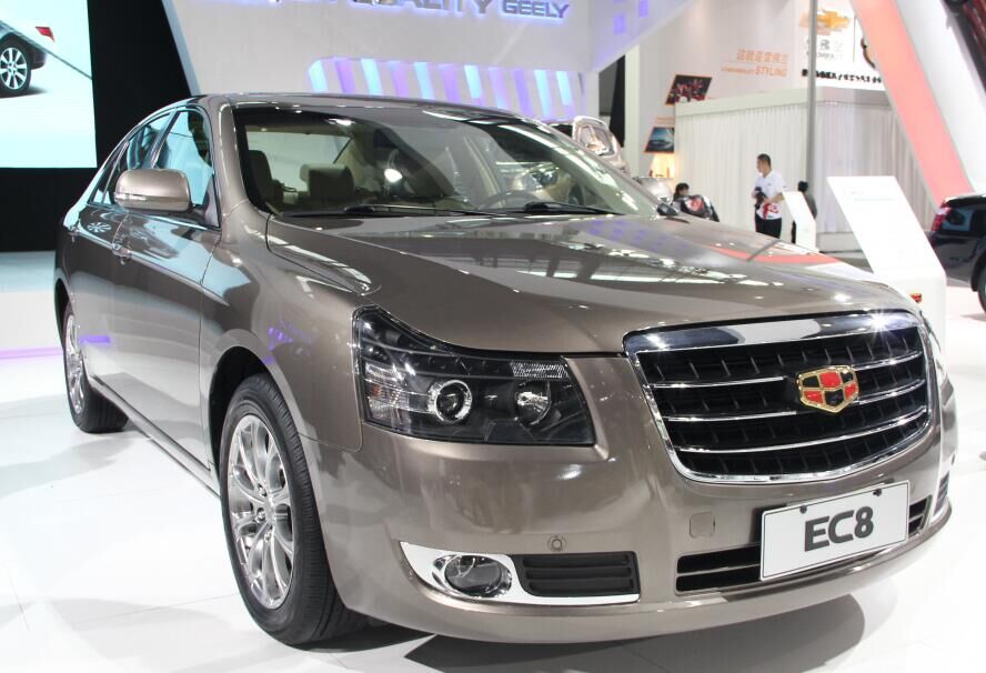 吉利帝豪ec8评测,吉利ec8博瑞