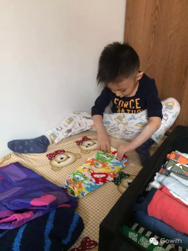 带孩子旅行必备飞机,带孩子去旅行第一次坐飞机