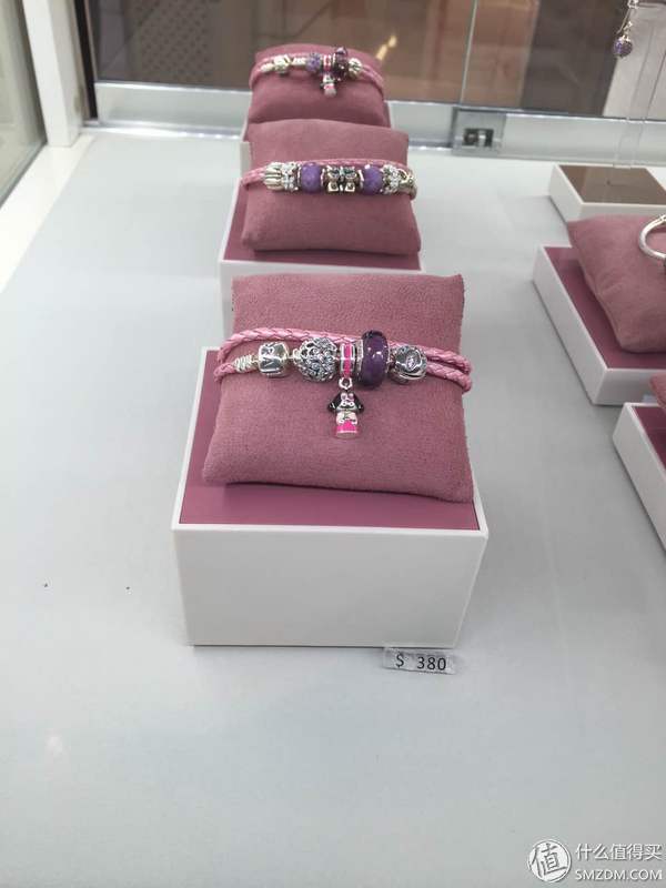 pandora镂空心形粉色串饰,pandora首饰是纯银