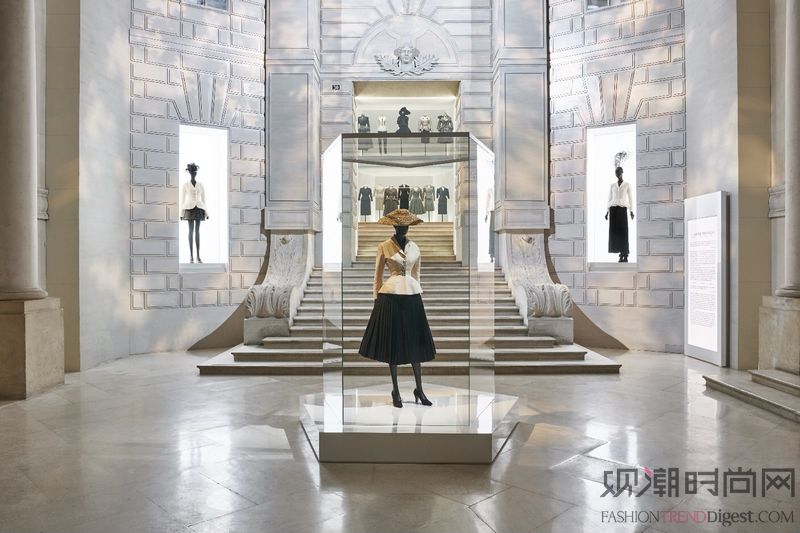 迪奥品牌介绍图片高清,迪奥100周年秀场