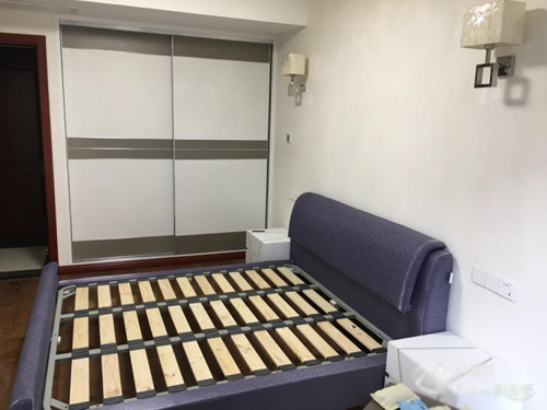 买楼房一楼的缺点,年轻人买一楼的房子好不好