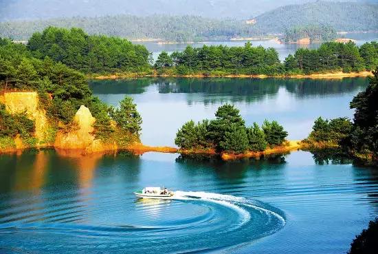 在广东，十二星座最销魂的避暑姿势有哪些？