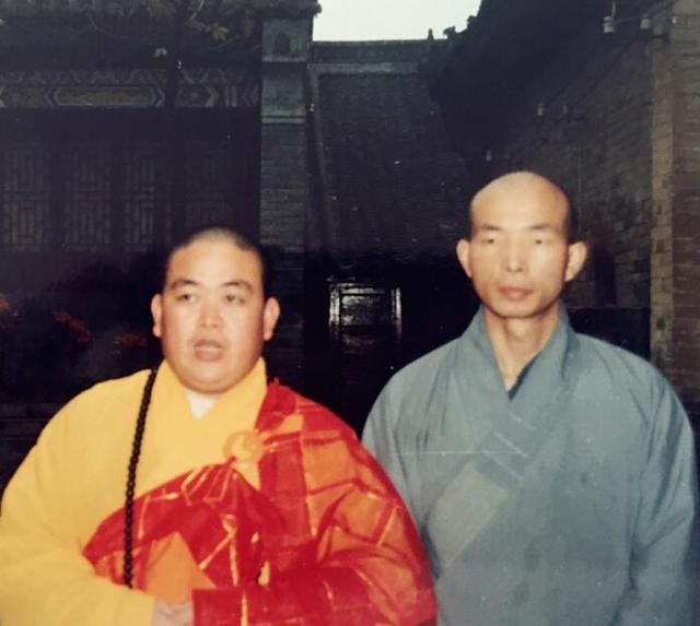 少林武僧团各个武僧演练少林武功,少林武僧实战演练