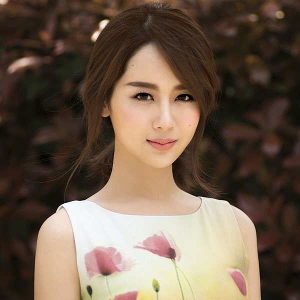 杨紫祛法令纹最好的方法,杨紫致命的法令纹视频教程