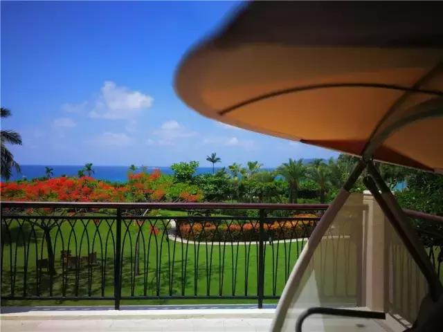 三亚亚龙湾有专属海滩酒店,中国最美丽的亚龙湾