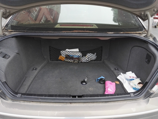 宝马7系百万硬顶敞篷4座,新老宝马7系对比图