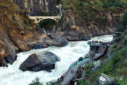 云南旅游全攻略自由行美食,别再问攻略