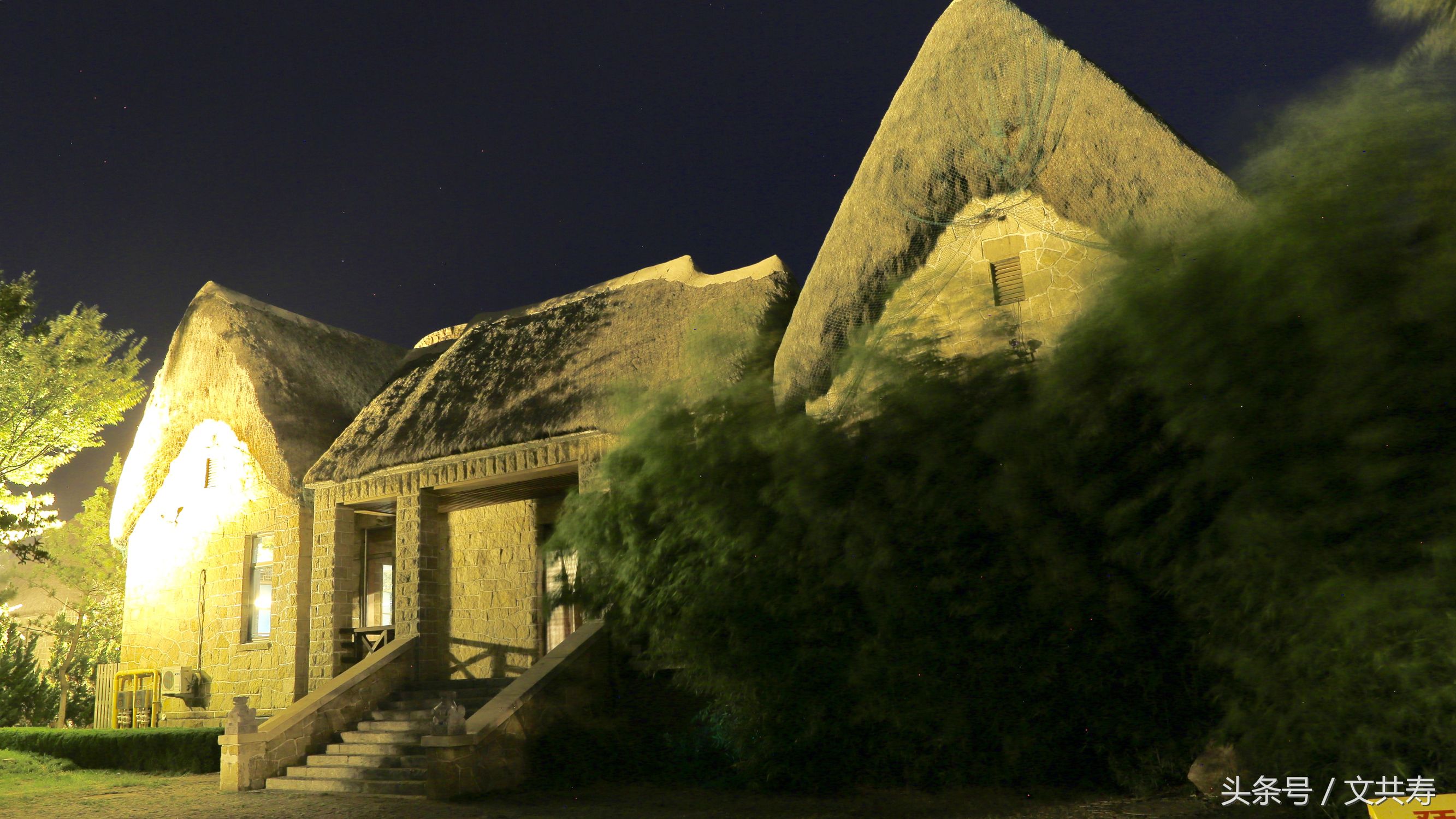威海宛如梦幻的童话世界,威海雪夜风景
