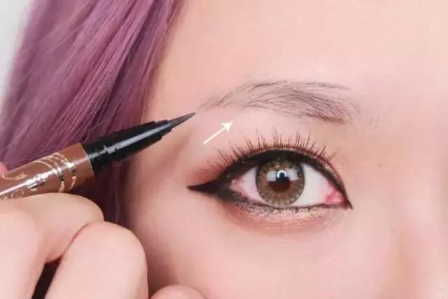 怎么画眉毛初学者自然减龄,眉毛画的好看