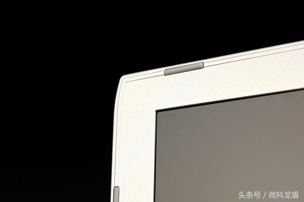 商务设计游戏两不务MSI银色战舰PE627RD-1251CN评测