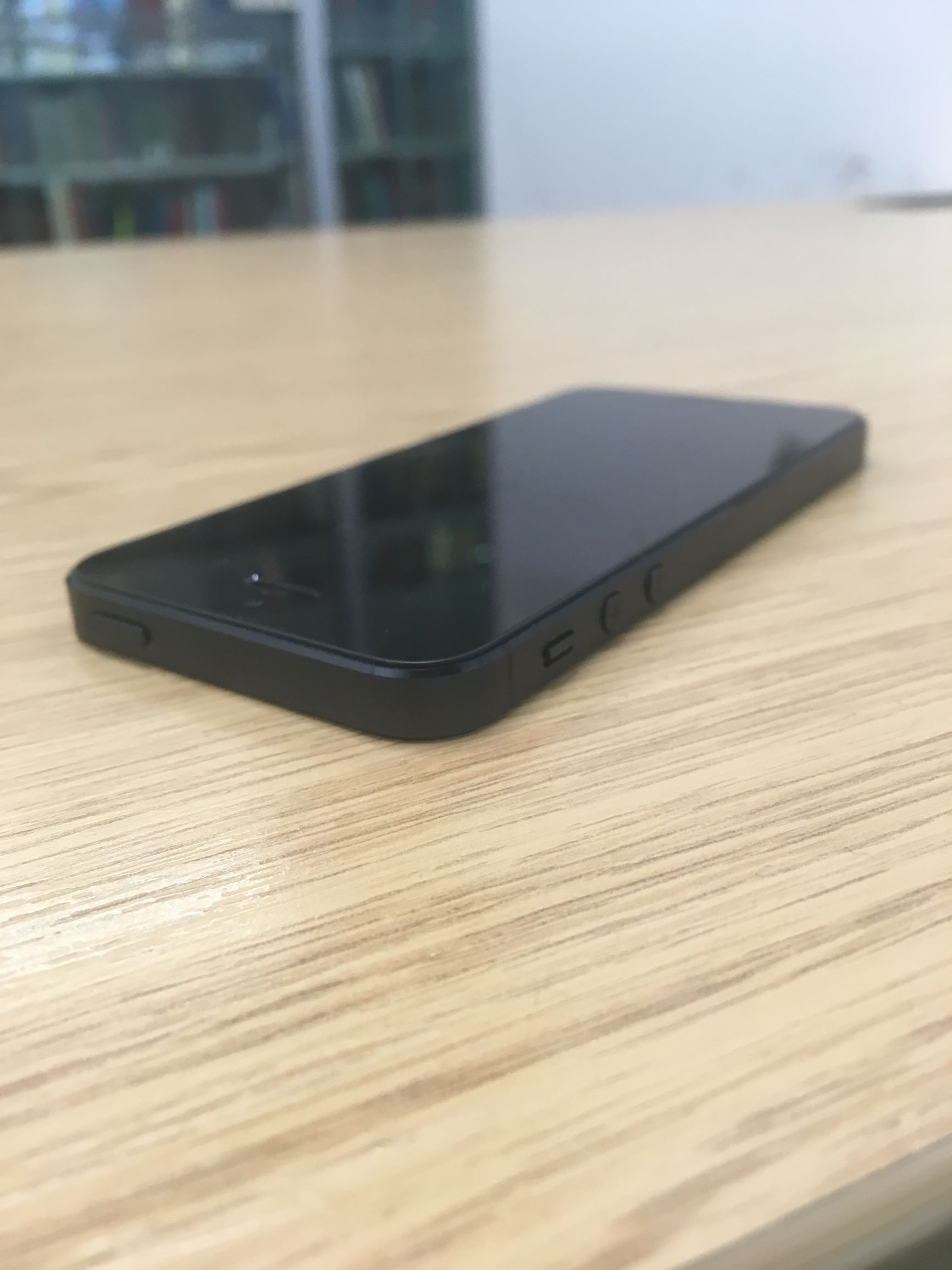 闲鱼上的iphone4,闲鱼iphonese4