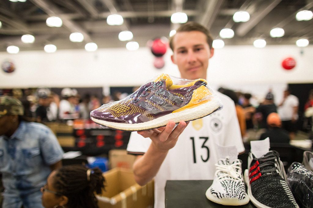 在8月杀到香港之前，先看看SneakerCon达拉斯站的球鞋价格榜