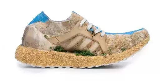 阿迪达斯为美国各州设计了运动鞋，爱荷华州看了想打人最喜欢阿拉斯加，接受纽约加州反驳