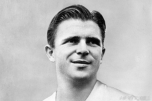 足坛历史射手排行榜,足坛历史上十大射手榜排行