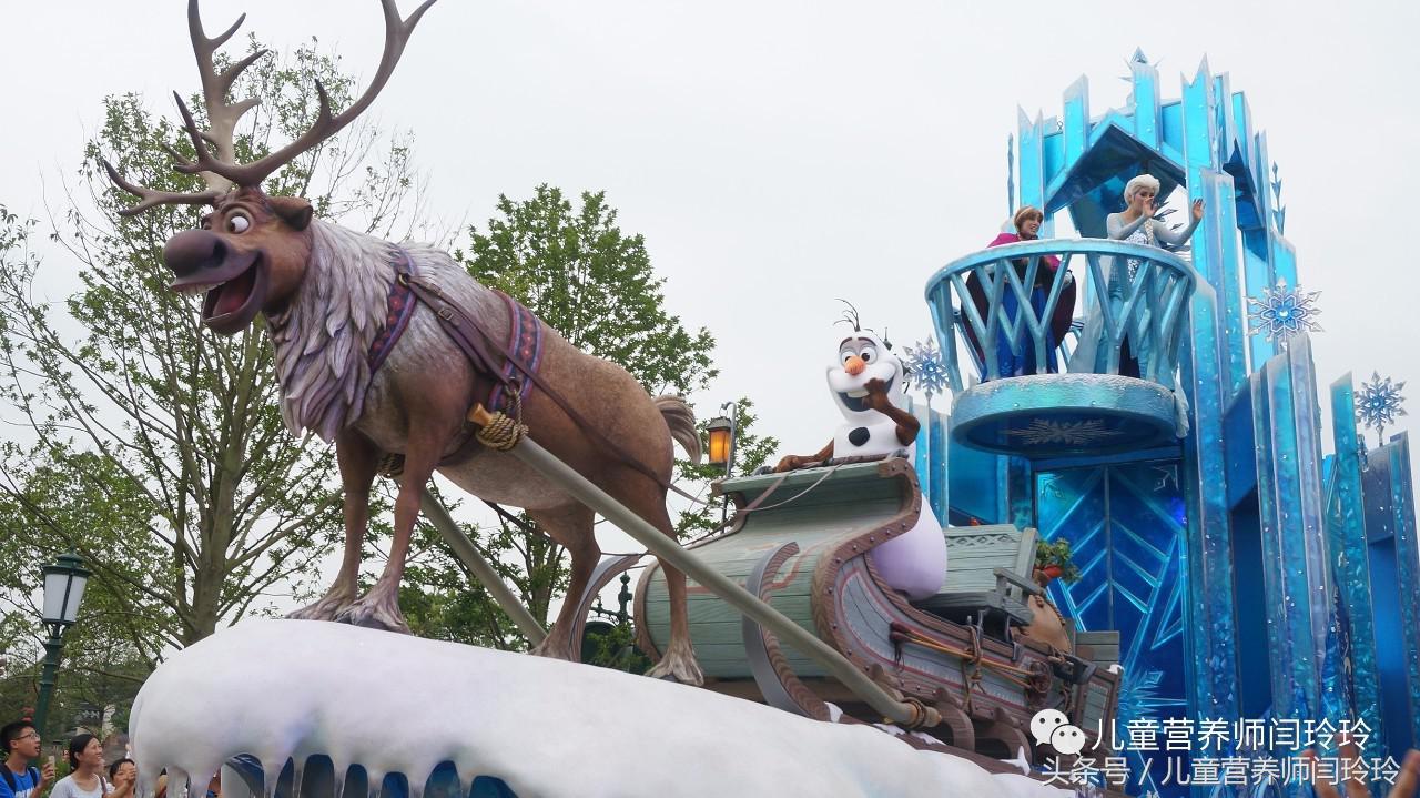 下雨天去迪士尼玩有影响吗,下雨天的迪士尼巡游