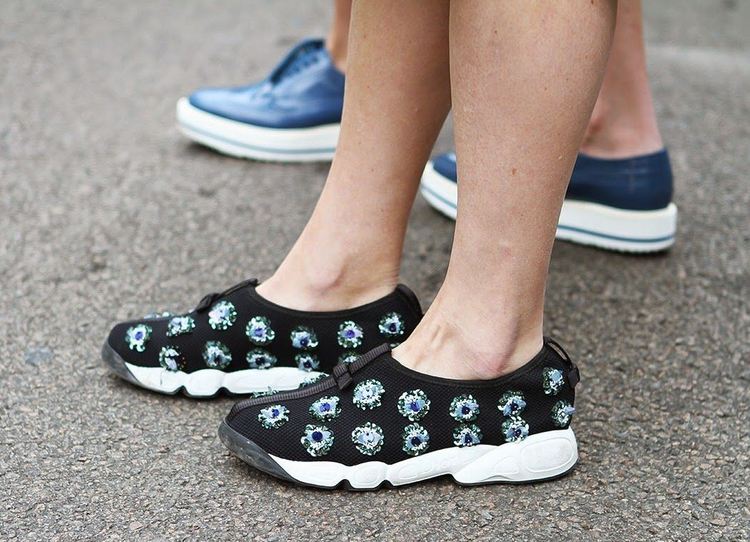 五种休闲运动鞋,最火十款运动鞋性价比最高