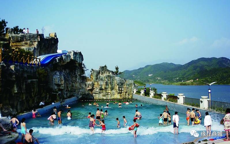 盛夏七月，商城县这几个地方被避暑游客挤爆了……
