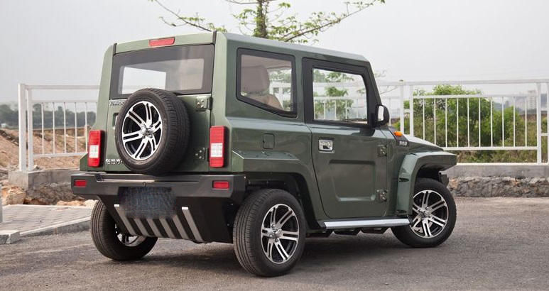 双门四座国产越野车，性能超普拉多，5万，买悍马的后悔了！