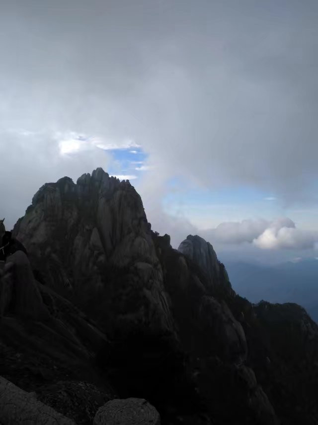 一家三口黄山旅游攻略,带家人去黄山