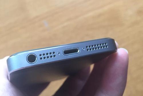 iphone5s20元捡漏,500元iphone备用机推荐