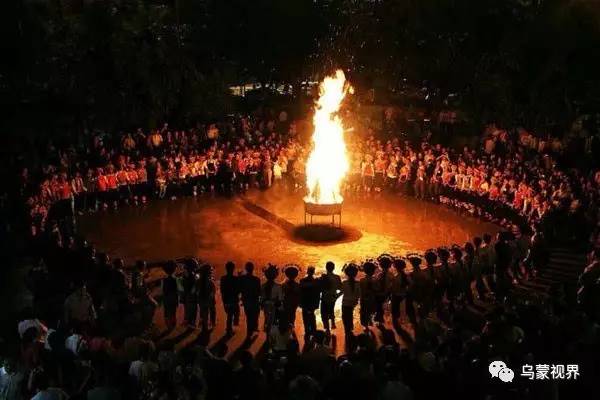 2017，火把节快乐！又是一个把你双眼点燃的七月