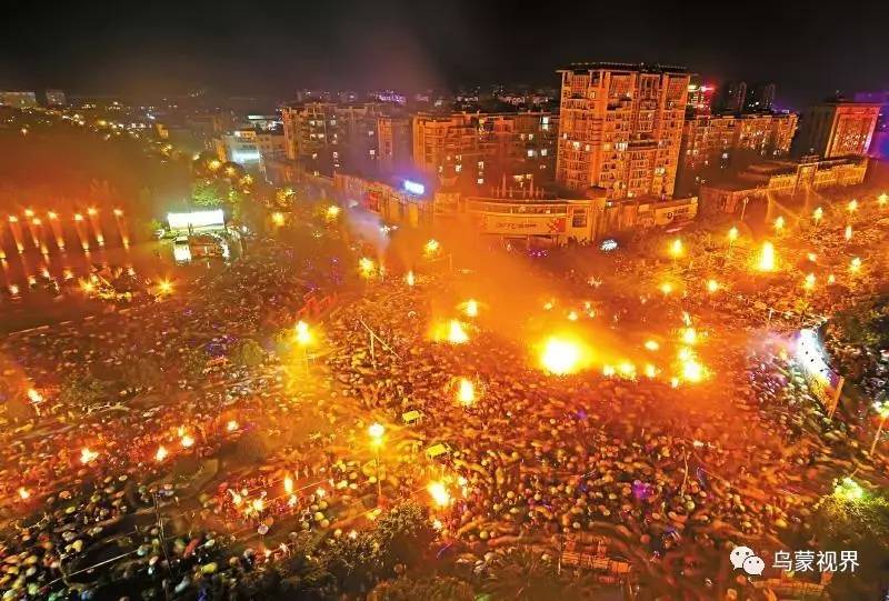 2017，火把节快乐！又是一个把你双眼点燃的七月