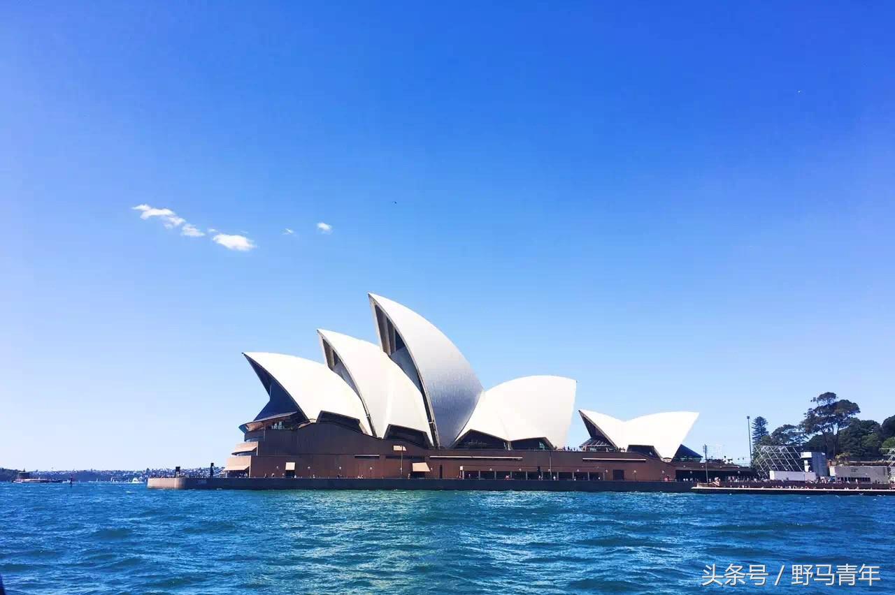 身体和灵魂总有一个在路上,说走就走一个人的旅程有一起的吗