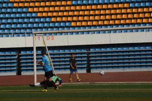 帽子戏法逆转瑞士,帽子戏法世界波