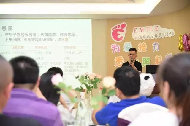 从医18年，经他手的危重疑难孕产妇何止上千？他是华西附二院“男神”教授姚强