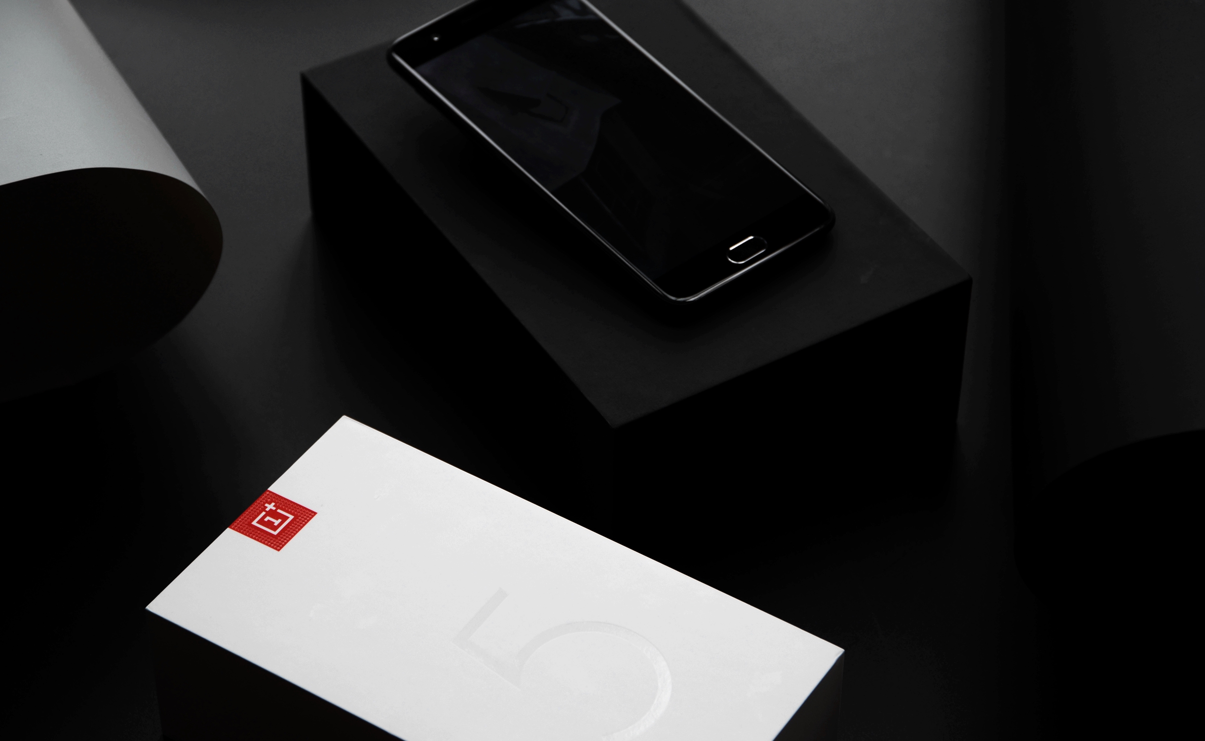 一加5现在还值得入手,一加5到底行不行