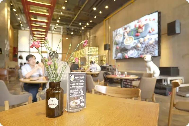 朝圣必去！乐迷们的“音乐圣殿”hmv在北京开了一家咖啡店