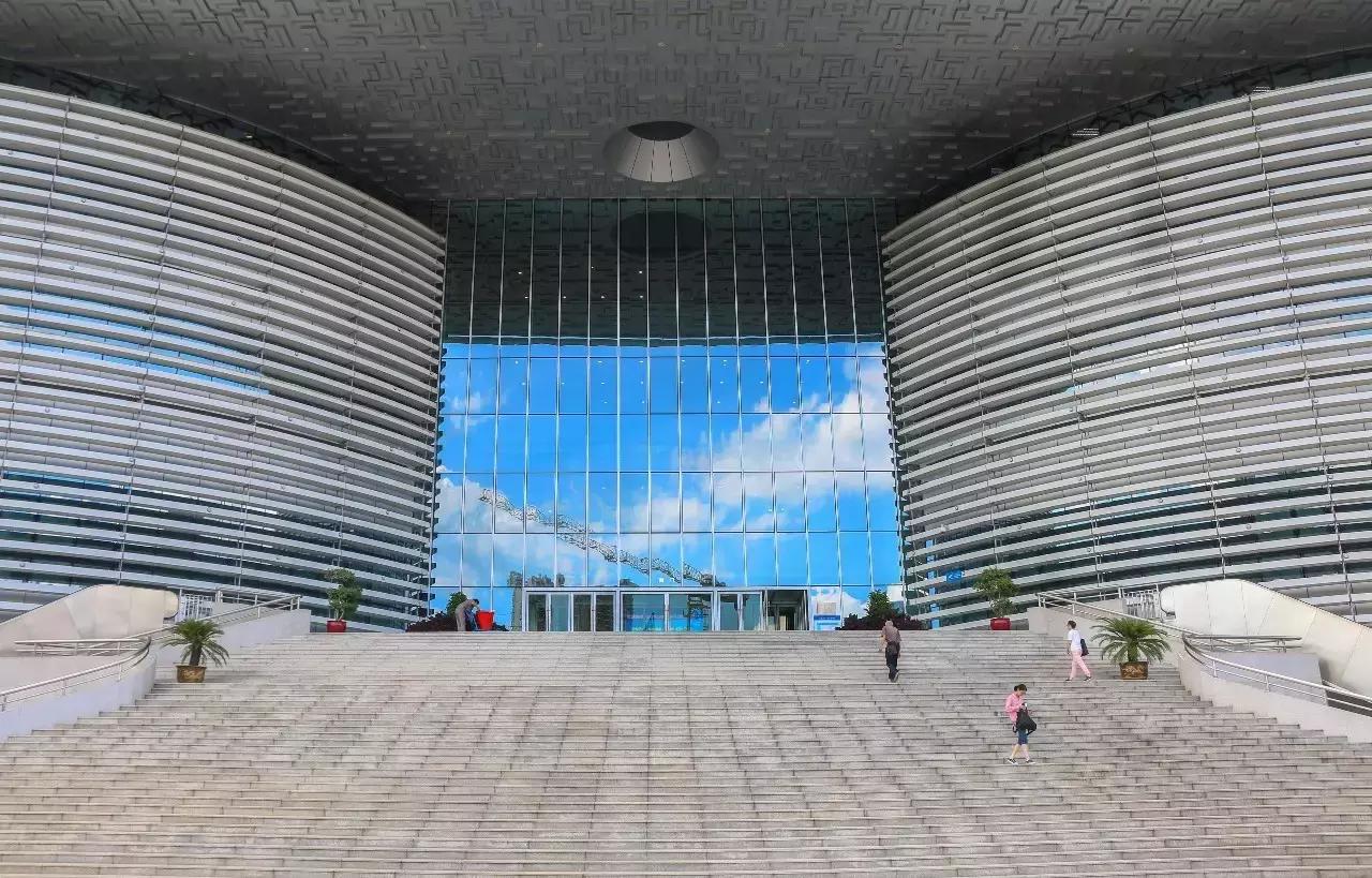 湖北省图书馆在哪里休息,省图书馆武汉怎么预约