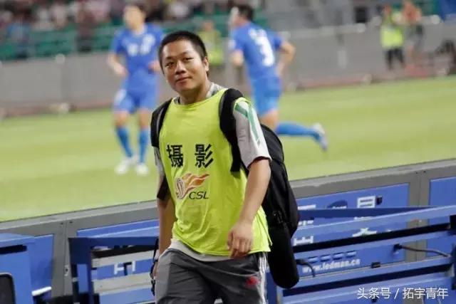 一个神秘的组织成员,一个神秘的组织