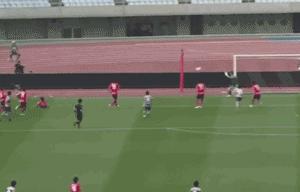 梅西大空翼完整视频,大空翼凌空抽射梅西