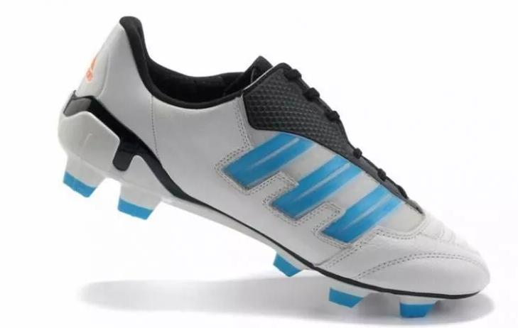 阿迪达斯致敬,阿迪达斯纪念鞋