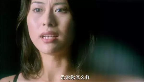 还记得《古惑仔3》被乌鸦拍照的方婷吗？前夫是成龙保镖卢惠光